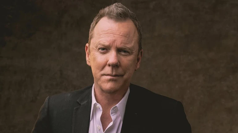 У Голлівуді актор Кіфер Сазерленд  опинився за ґратами після нападу на водія, який його підвозив