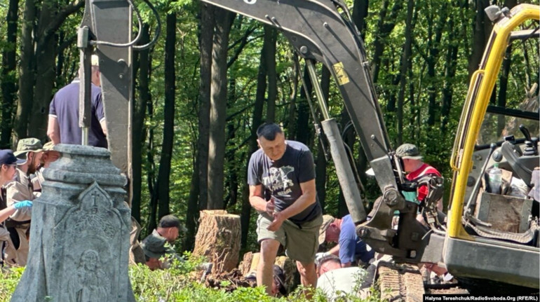 Мінкульт дозволив пошукові роботи на Тернопільщині та Волині