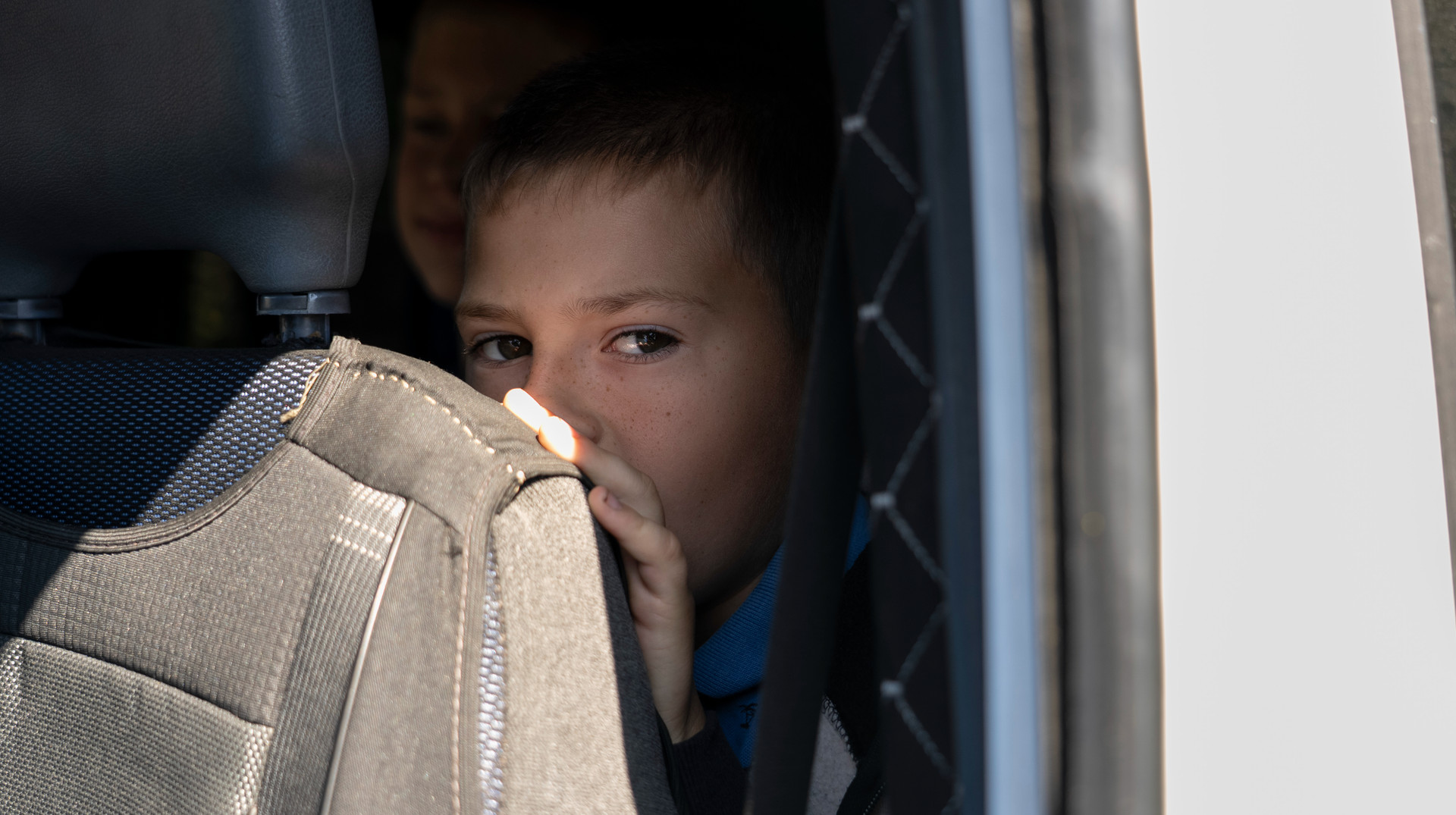 Війна наближається до нашого дому. Як евакуюють людей з Донеччини та Дніпропетровщини