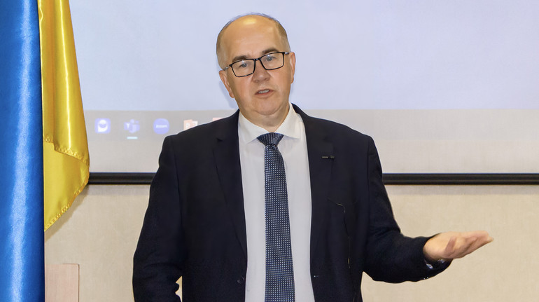 У Центрі громадського здоров’я новий гендиректор: що про нього відомо