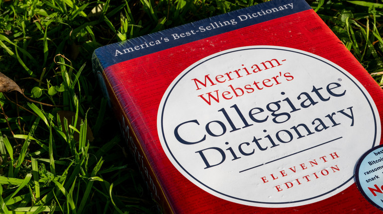 Словник Merriam-Webster оголосив слово 2025 року: воно позначає ШІ-контент низької якості
