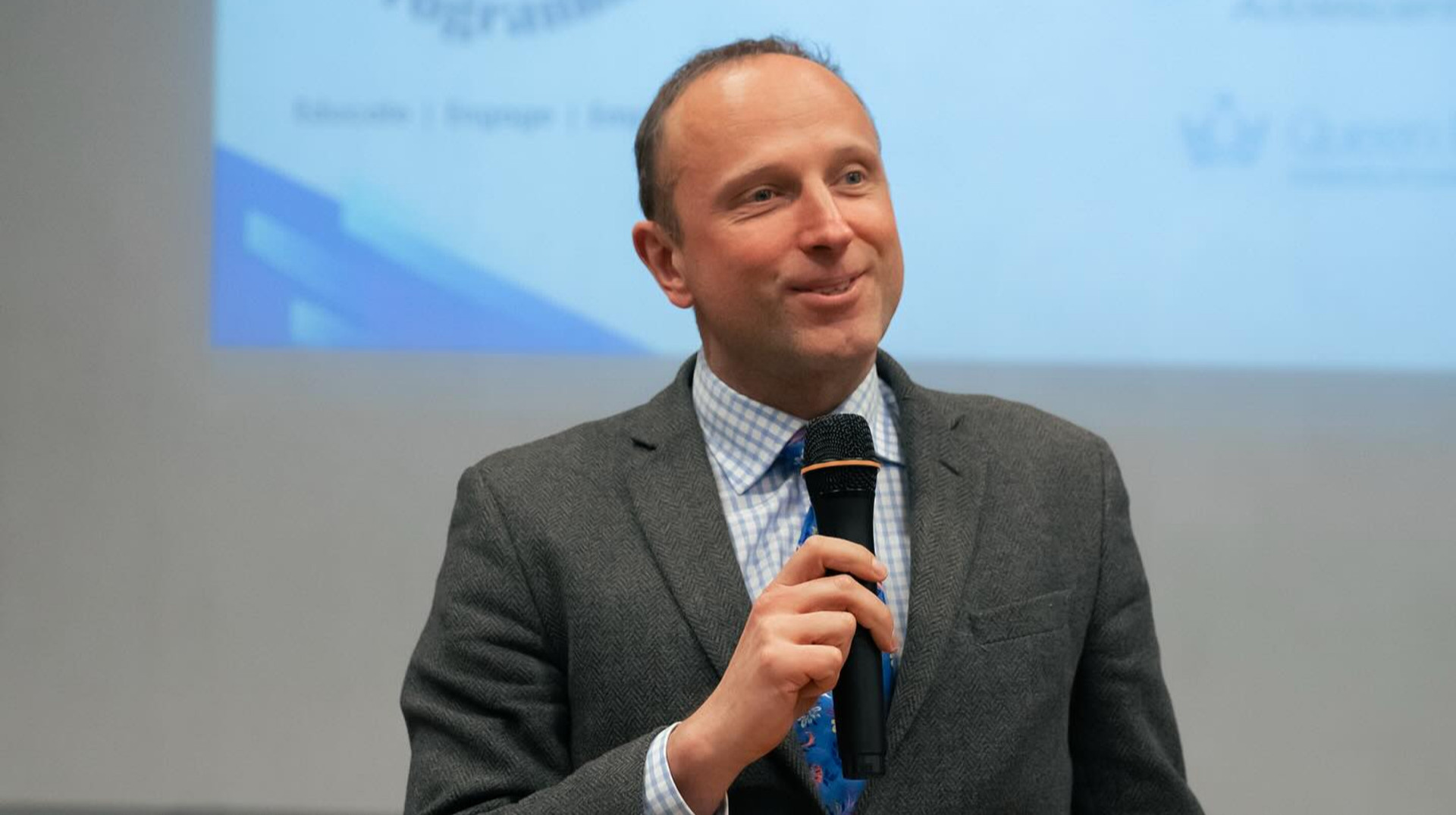 Як лікувати дитячу душу? Інтерв’ю професора Лондонського університету Дениса Угрина про психотерапію і війну