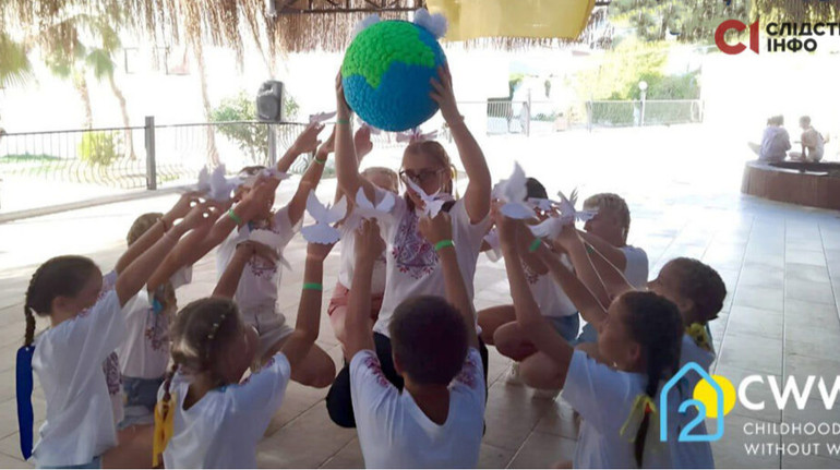 Слідство.Інфо: Фонд бізнесмена надіслав журналістам план із нейтралізації розслідування про дітей-сиріт