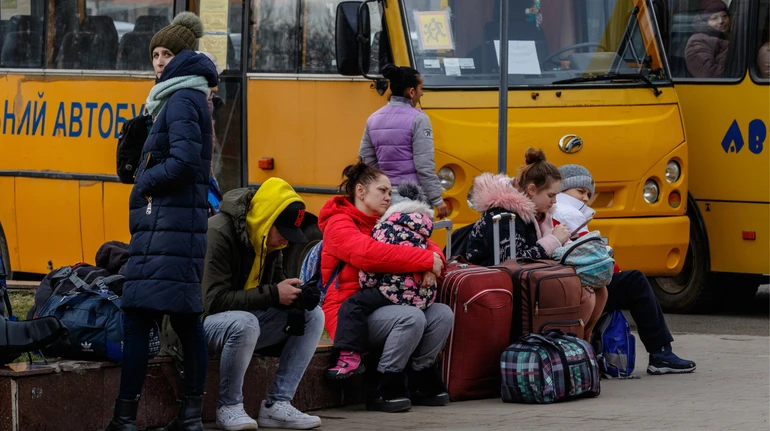 Вакансії, навчання та гранти: в Україні створили мапу можливостей для ВПО