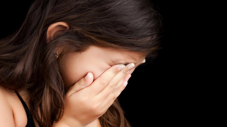 Хотіла навчити правильно жити: на Вінниччині судитимуть матір, яка била і залякувала 9-річну доньку