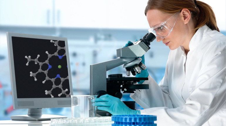 Найстаріші поцілунки і перший пірсинг: 5 несподіваних наукових відкриттів про історію людства