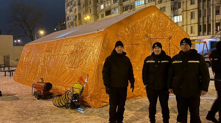 Де шукати мобільні пункти незламності та яку допомогу там можна отримати: відповідь ДСНС