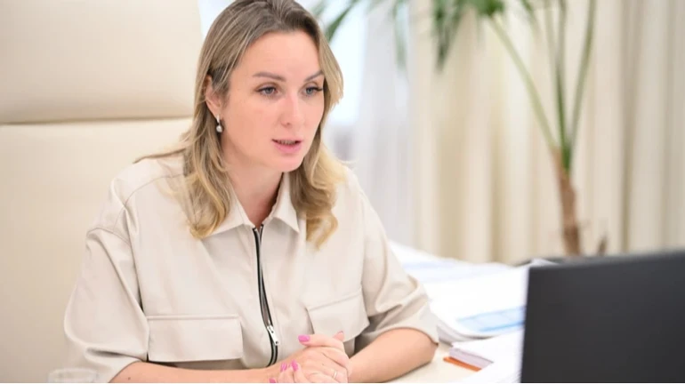 Львова-Бєлова заявила, що всиновлений нею викрадений із Маріуполя підліток стане прокурором