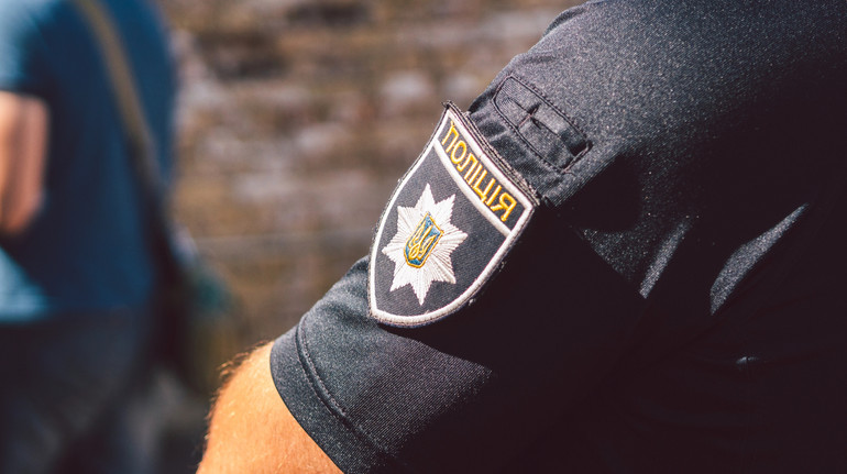 Шукали жертв у додатках для знайомств: у Києві трьом юнакам повідомили про підозру у розбої