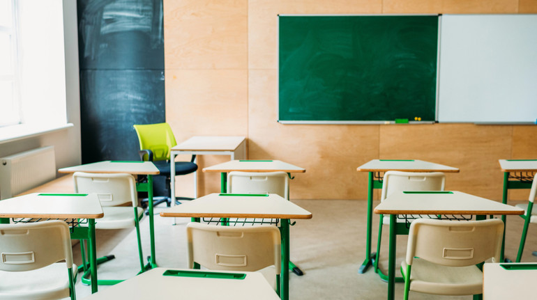 Освітня омбудсменка пропонує відпрацювати шкільні заняття у червні чи під час весняних канікул