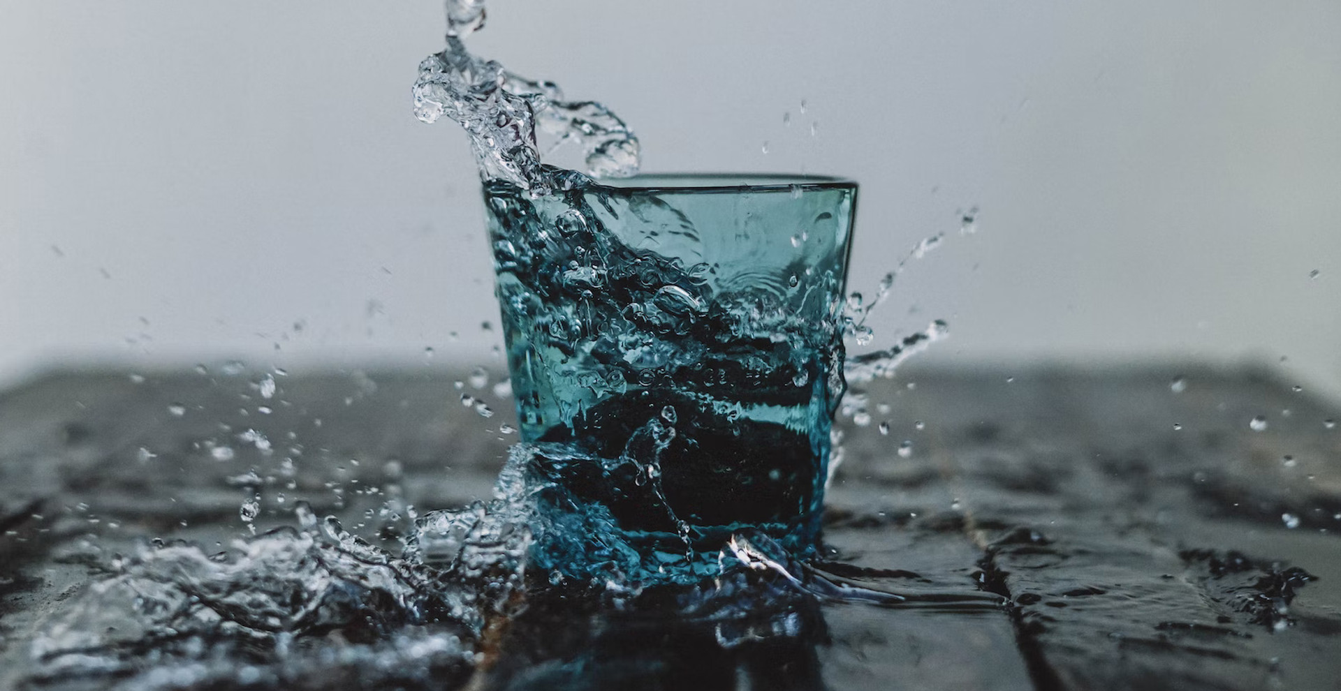 Що варто знати про воду, яку ви п’єте. 10 фактів