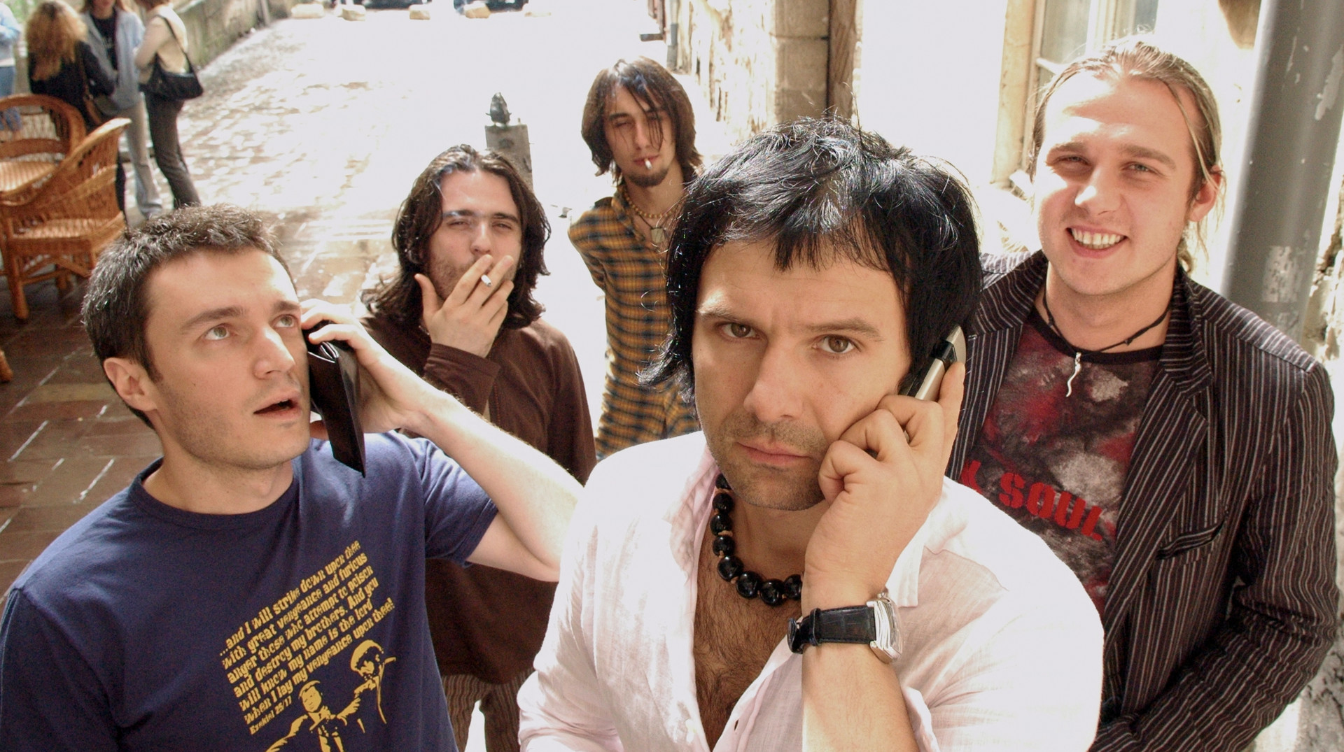 Захоплені океаном чи знуджені штормом? Рецензія на документальний фільм про Океан Ельзи