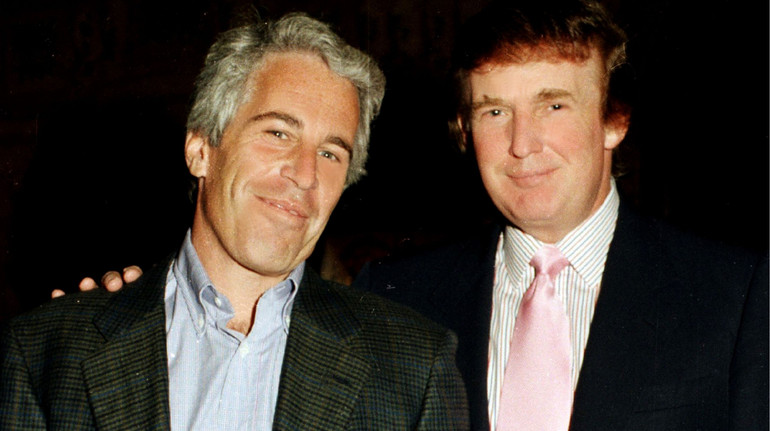 Файли Епштейна: одна жінка заявляла ФБР, ніби Трамп експлуатував її та бачив убивство її маляти