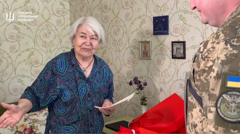 Спершу доначу на дрони, потім купую ліки: як 81-річна українка допомагає військовим