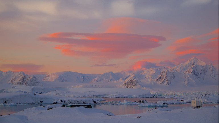Поблизу Вернадського настає антарктична зима: якою вона буде цьогоріч