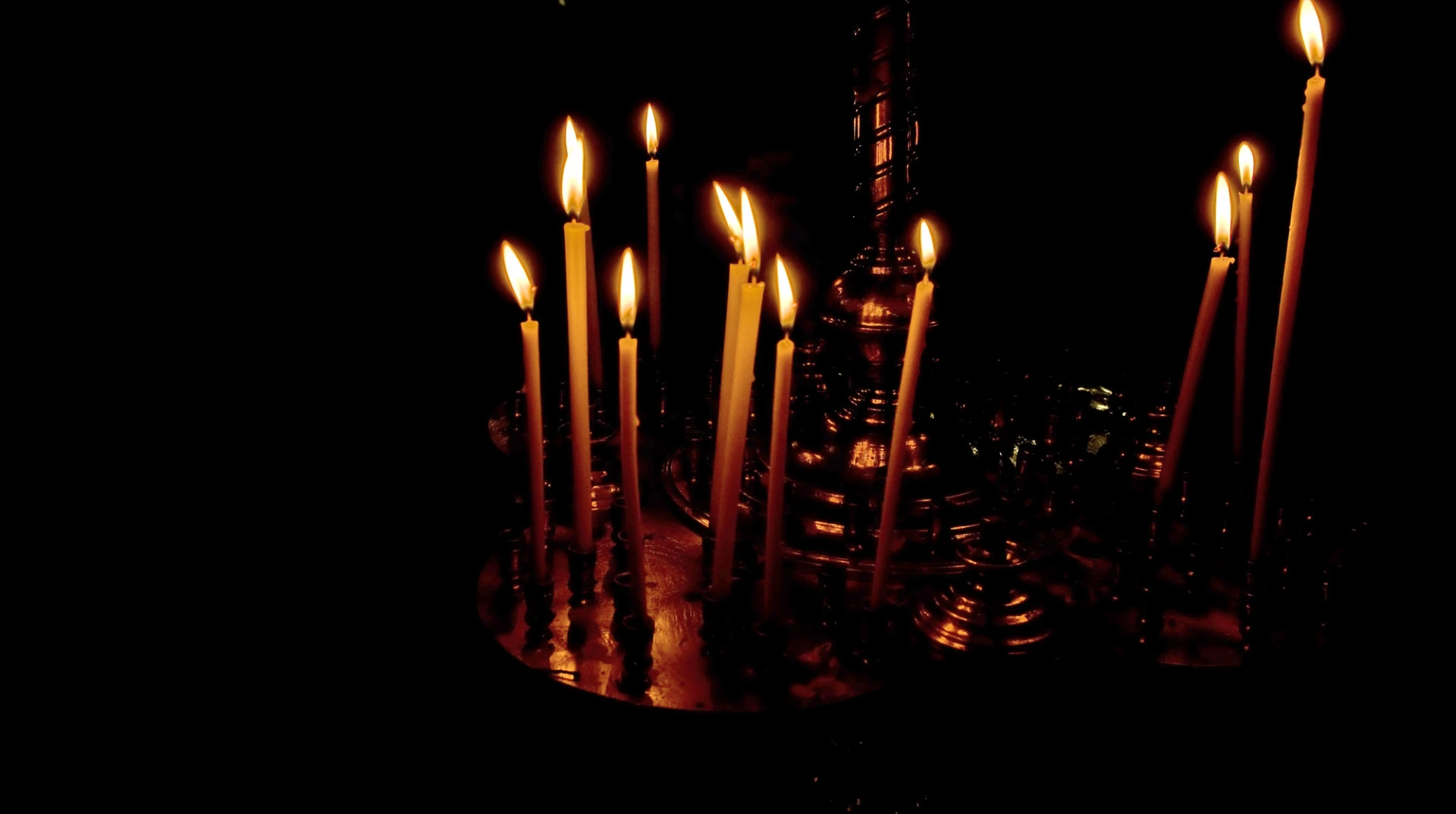 Що таке Навський Великдень та до чого тут мертві? Легенди про це давнє народне свято