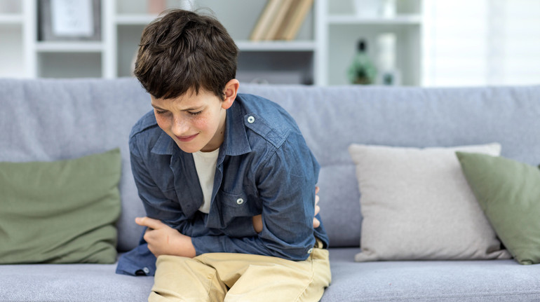 На Львівщині 12 дітей отруїлися у готельному комплексі: їх госпіталізували