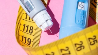 Спазми, нудота і обвисання шкіри. Темна сторона Оземпіку та подібних ін’єкцій, на яких худнуть