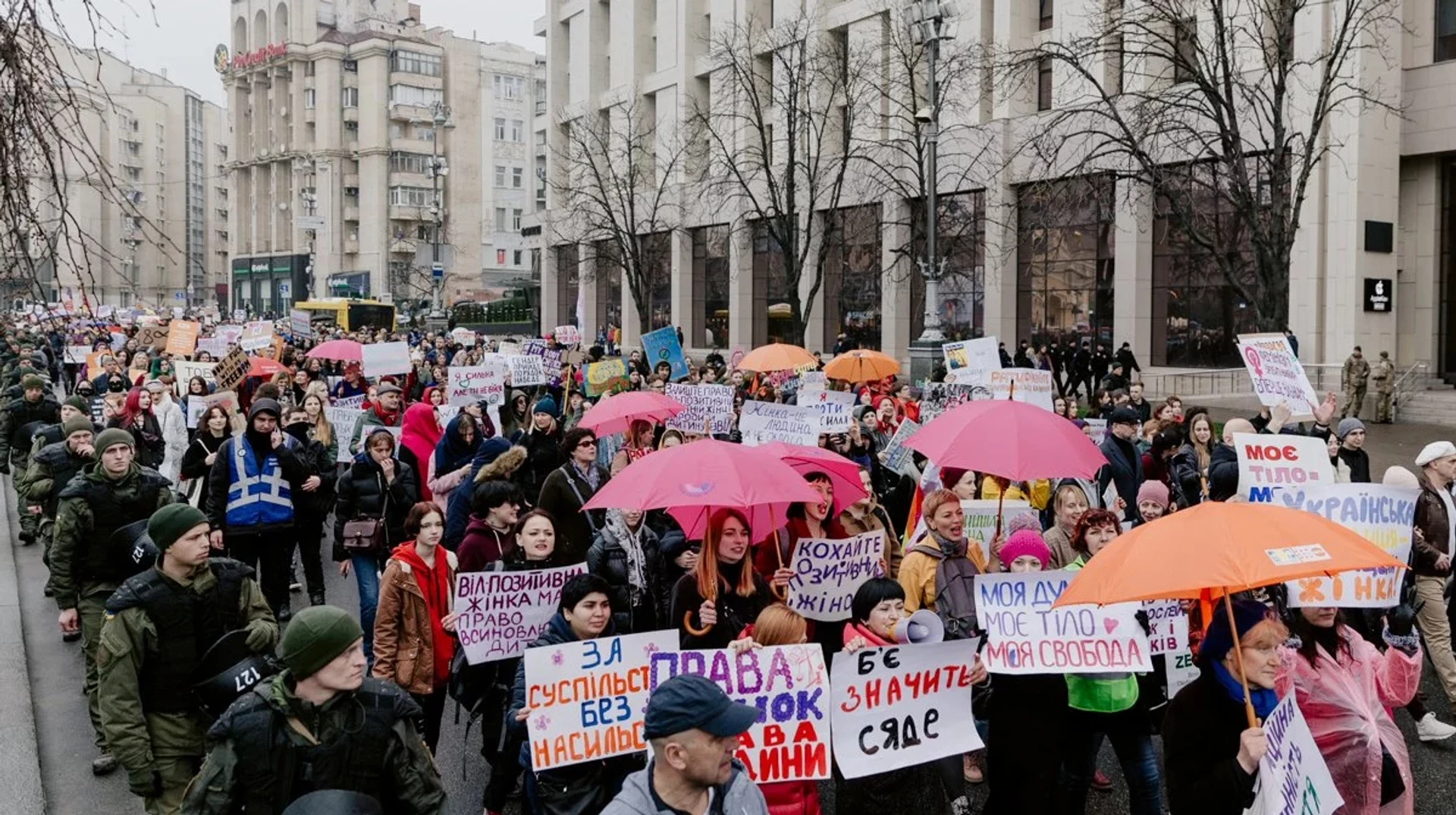 Захист прав або спадщина СРСР: чи знаєте ви справжню історію 8 березня? ТЕСТ