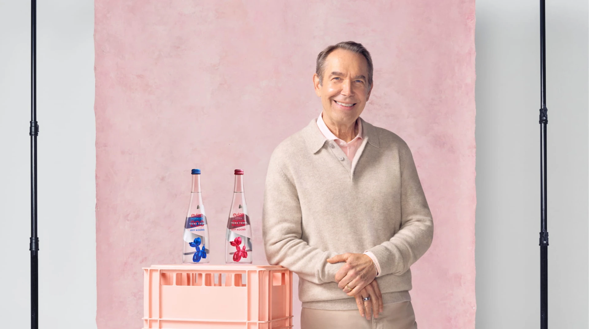 Джефф Кунс для Evian, Кіт Гарінг у Louis Vuitton: добірка нових колаборацій митців та брендів