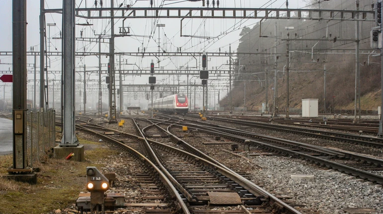 Через ураження струмом на вагоні поїзда двоє підлітків загинули, а третього лікують у Німеччині – МОЗ