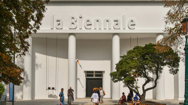 Браян Іно, Джим Джармуш та Патті Сміт: Ватикан представив програму павільйону на Венеційській бієнале