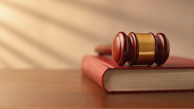 В Одесі судили чоловіка, який бив двомісячну доньку і дворічного сина: дівчинка впала в кому