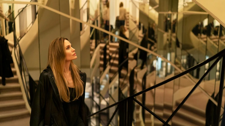 Українська модель знялася у фільмі Кутюр разом з Анджеліною Джолі: фільм вийшов у прокат