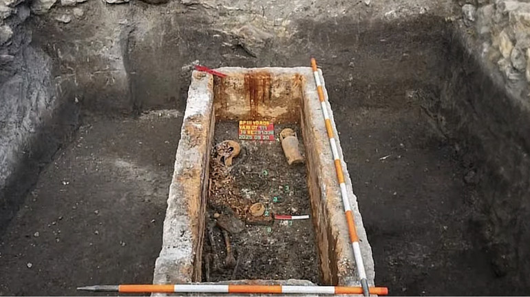 У Будапешті виявили запечатаний саркофаг віком 1700 років: знахідка зворушила вчених