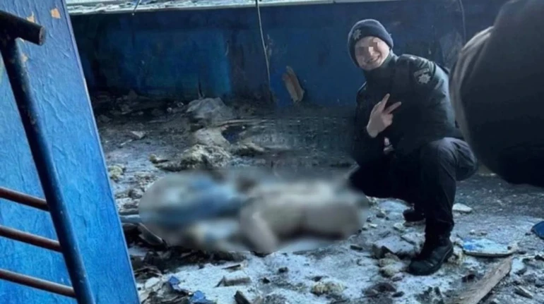 Поведінка неприпустима: у виші Дніпра відреагували на глузливе фото курсанта на тлі померлої підлітки