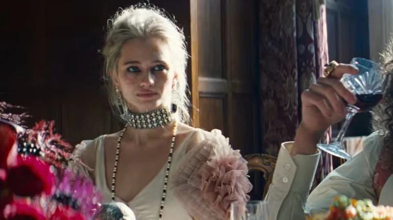 Йоргос Лантімос зняв рекламу для Супербоулу з Джорджем Клуні та українською акторкою