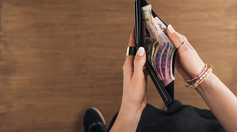 Підвищення зарплат педагогам: у МОН поділились ідеєю змін