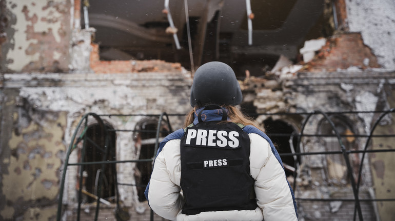 Безкарність руйнує демократію: Україна закликала партнерів захистити журналістів в умовах війни