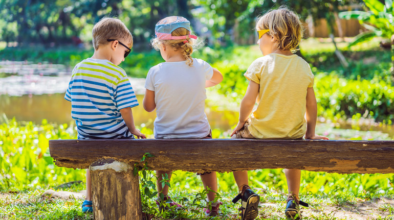 Гроші ходять за дитиною: уряд оновив правила оздоровлення дітей із вразливих категорій