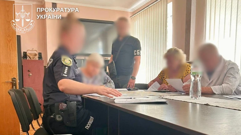 Фантомне лікування: на Житомирщині лікарня отримала 1,1 млн гривень за послуги, яких не надавала