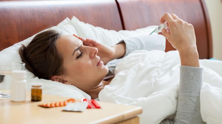 Грип під час свят: лікарі пояснюють, що робити у разі позитивного тесту