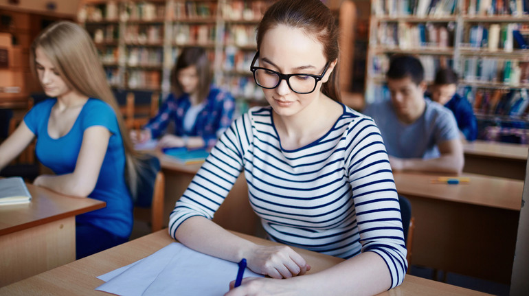 12 applications instead of 15 and refusal of motivation letters: the Ministry of Education and Science is preparing changes to the admission rules in 2026