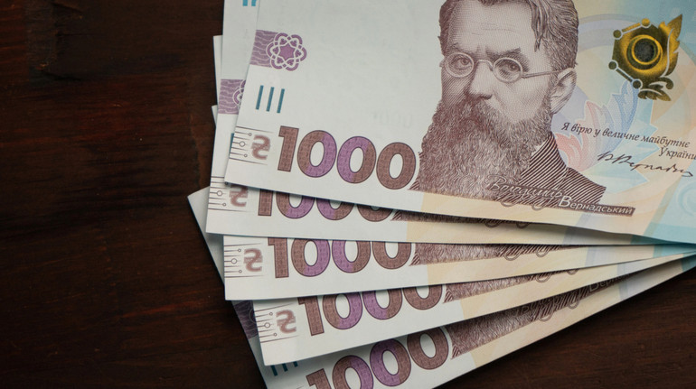 900 тис грн переплати на харчуванні для дітей: у Львові посадовця медцентру підозрюють у розтраті