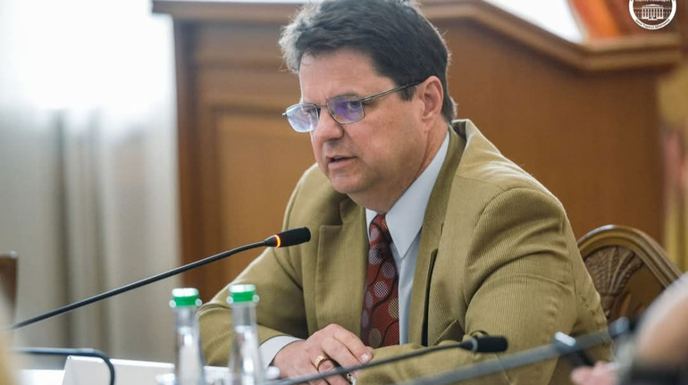 Скільки вступників очікують у 2025-му та на які спеціальності буде найбільше бюджетних місць