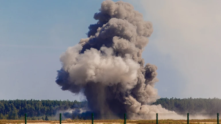 Росіяни вдарили дроном біля школи на Полтавщині: діти були в укритті