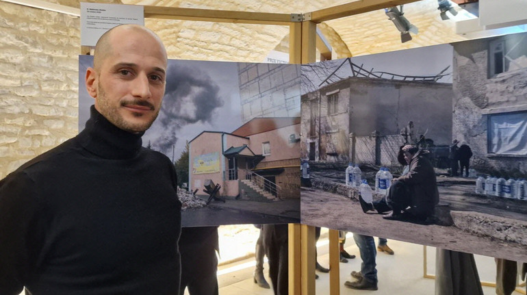 Парижанин, який почав знімати у 30: що відомо про французького фотожурналіста Лаллікана, вбитого РФ