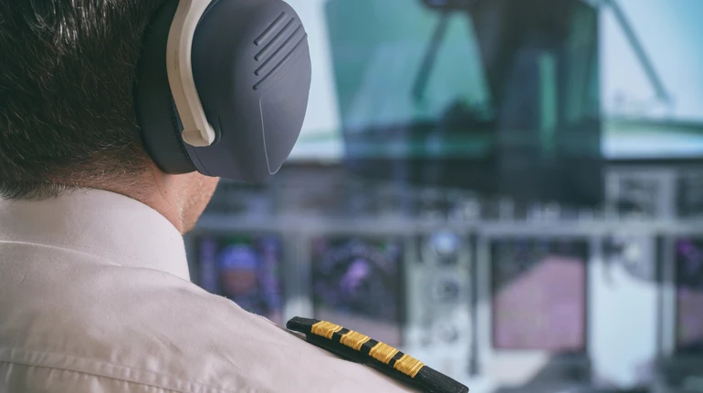 У США пілоти розважалися, нявкаючи і гавкаючи на диспетчерській частоті