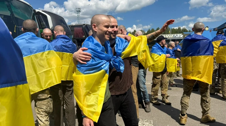 Україна повернула з російського полону більше військових, ніж там залишається – Лубінець
