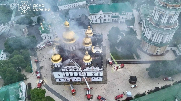 Пошкоджені пам'ятки культури, ринок і школа: все, що відомо про наслідки нічної атаки РФ на Київ