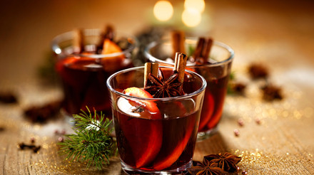 Різдво у чашці: 3 найкращих рецепти безалкогольного глінтвейну