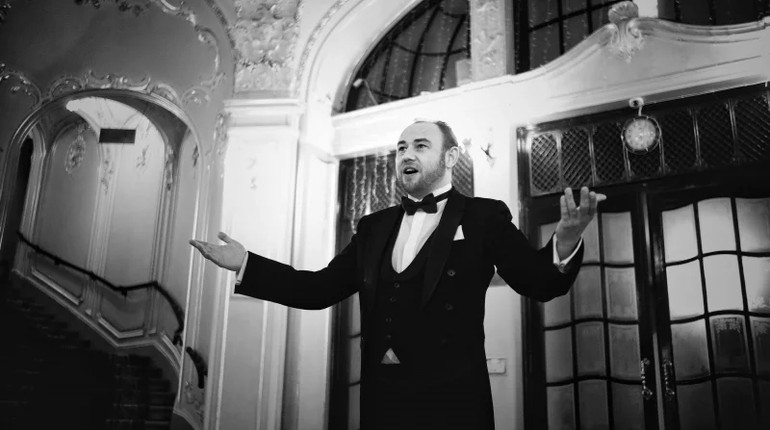 У Чернівцях помер 39-річний диригент Володимир Шнайдер