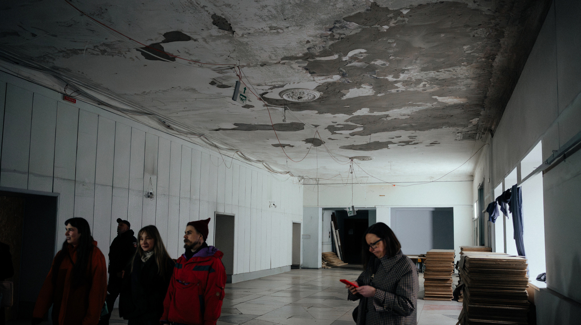 Зухвалість мріяти (закреслено) мислити під час війни