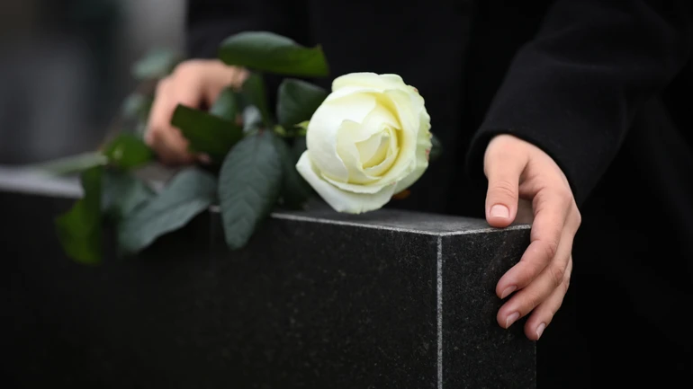 У Кропивницькому помітили пам’ятник воїну з написом російською: місцеві просять заборонити подібне
