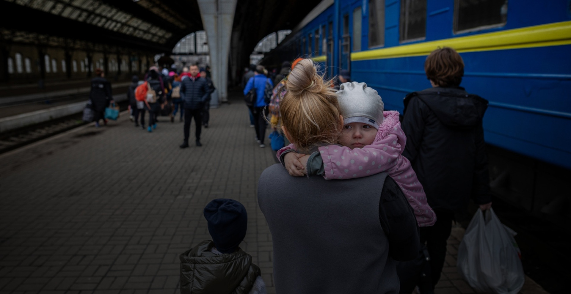 Три психологічні виклики, з якими найчастіше стикаються українські біженці 