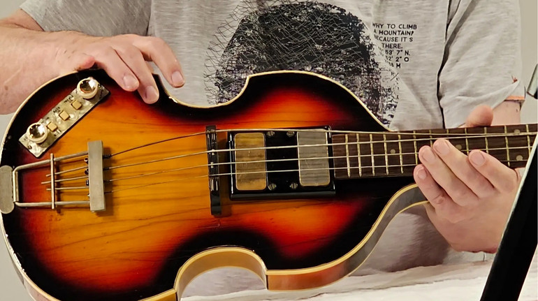 Полові Маккартні повернули його бас-гітару, викрадену понад 50 років тому